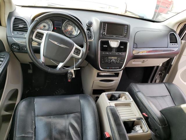Photo 8 from auction – 2011 CHRYSLER TOWN & COU with VIN 2A4RR8DG0BR758720