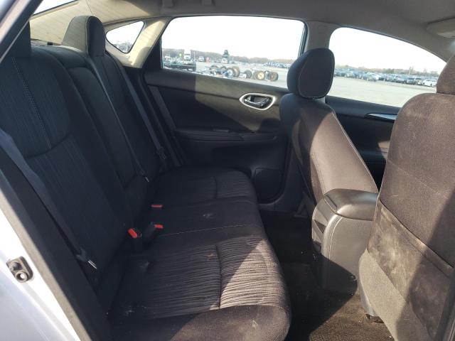 Photo 10 from auction – 2017 NISSAN SENTRA S with VIN 3N1AB7AP2HY338555
