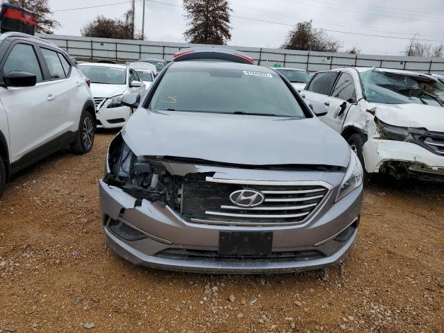 Photo 5 from auction – 2017 HYUNDAI SONATA SE with VIN 5NPE24AF8HH577173
