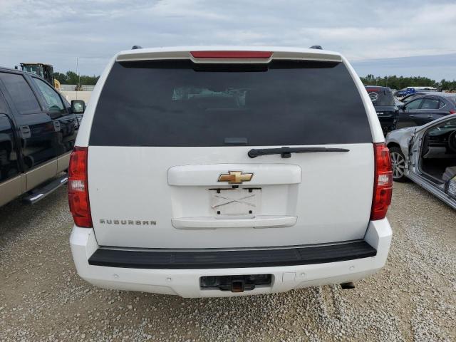 Photo 6 from auction – 2011 CHEVROLET SUBURBAN K with VIN 1GNWKMEG5BR230026