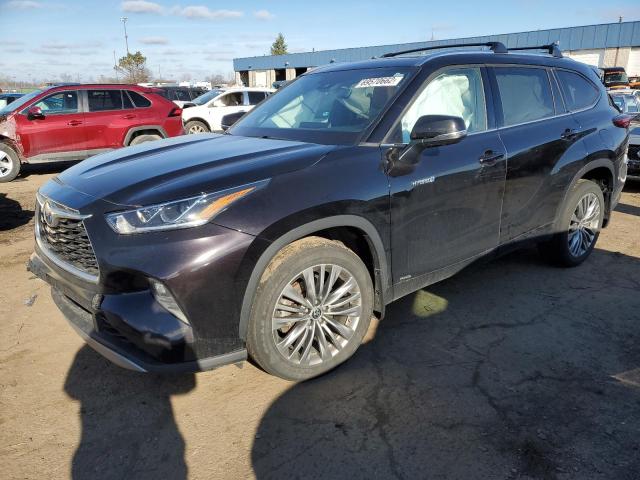 TOYOTA HIGHLANDER 2020 with VIN 5TDEBRCH8LS003106 - Photo from auction