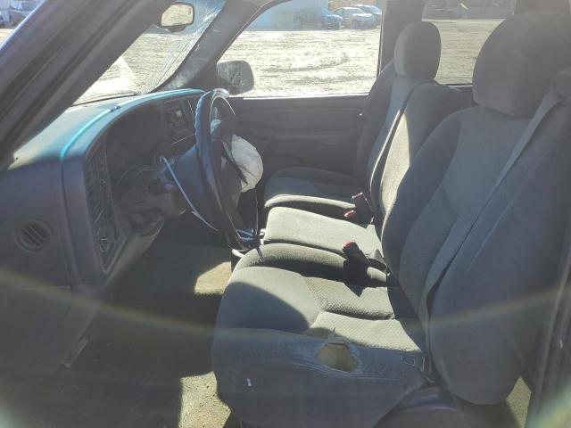 Photo 7 from auction – 2004 CHEVROLET SILVERADO with VIN 2GCEK19T441302680