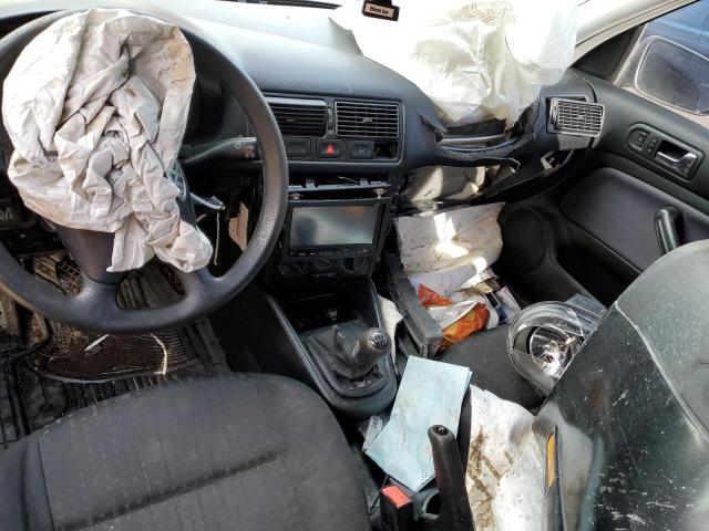 Photo 8 from auction – 2004 VOLKSWAGEN GOLF GL with VIN 9BWBL61J644023085