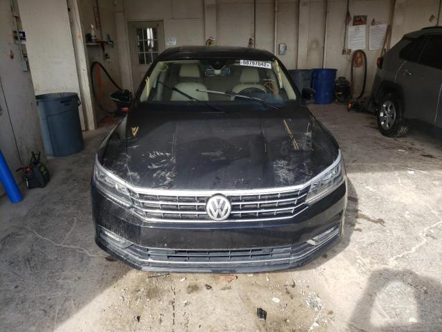 Photo 5 from auction – 2016 VOLKSWAGEN PASSAT SEL with VIN 1VWCS7A39GC030791