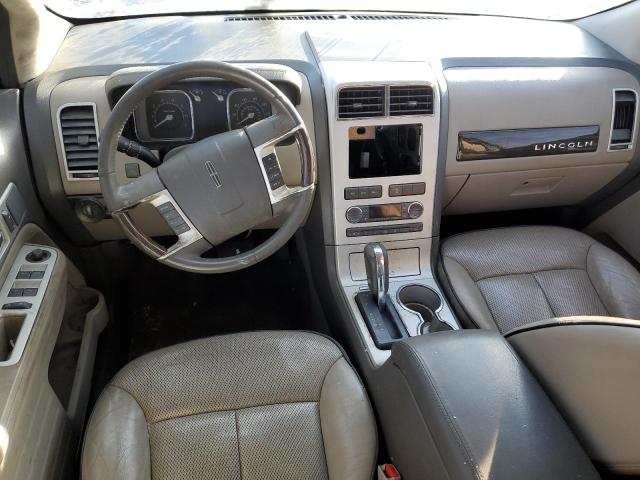 Photo 8 from auction – 2008 LINCOLN MKX with VIN 2LMDU88C88BJ36910