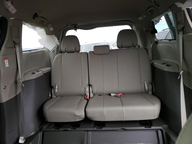 Photo 10 from auction – 2016 TOYOTA SIENNA XLE with VIN 5TDYK3DC4GS760443
