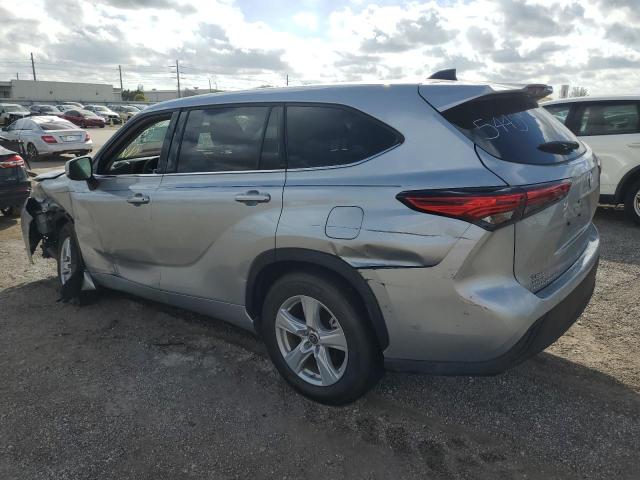 Photo 2 from auction – 2022 TOYOTA HIGHLANDER with VIN 5TDZZRAH6NS135445