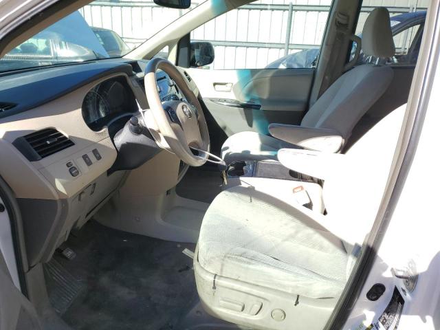 Photo 7 from auction – 2012 TOYOTA SIENNA LE with VIN 5TDKK3DC7CS230371