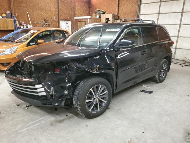 TOYOTA HIGHLANDER 2017 with VIN 5TDJZRFH4HS434040 - Photo from auction