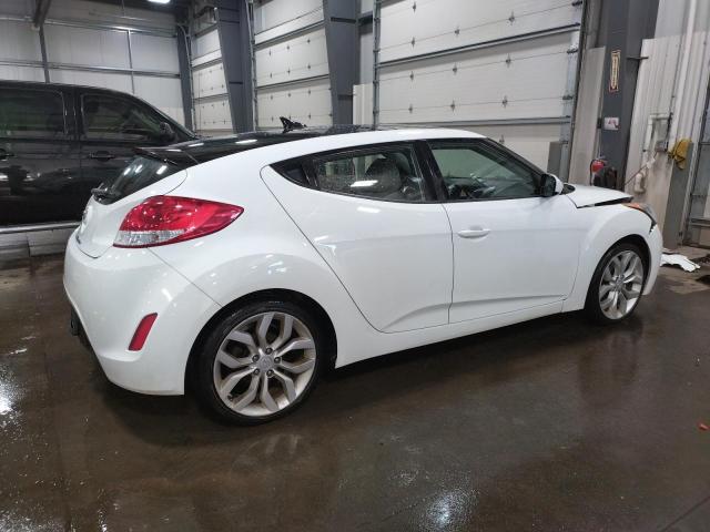 Photo 3 from auction – 2013 HYUNDAI VELOSTER with VIN KMHTC6AD1DU094442