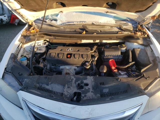 Photo 11 from auction – 2013 ACURA ILX 20 PRE with VIN 19VDE1F58DE007389