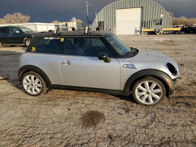 Photo 4 from auction – 2007 MINI COOPER S with VIN WMWMF73507TL90569