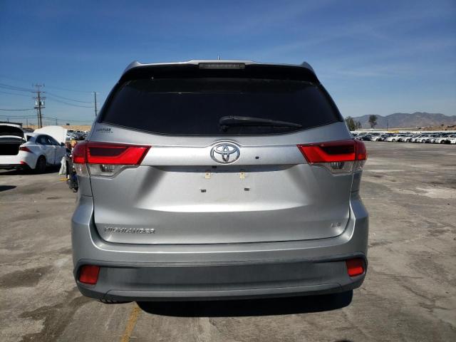 Photo 6 from auction – 2017 TOYOTA HIGHLANDER with VIN 5TDZZRFH6HS190183