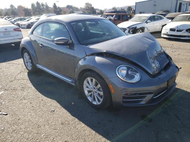 Photo 4 from auction – 2017 VOLKSWAGEN BEETLE SE with VIN 3VWJ17AT0HM606018