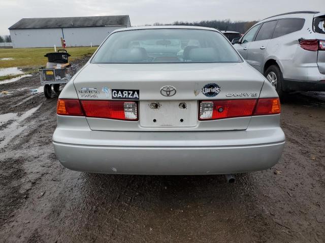 Photo 6 from auction – 2000 TOYOTA CAMRY with VIN 4T1BG28K8YU704677