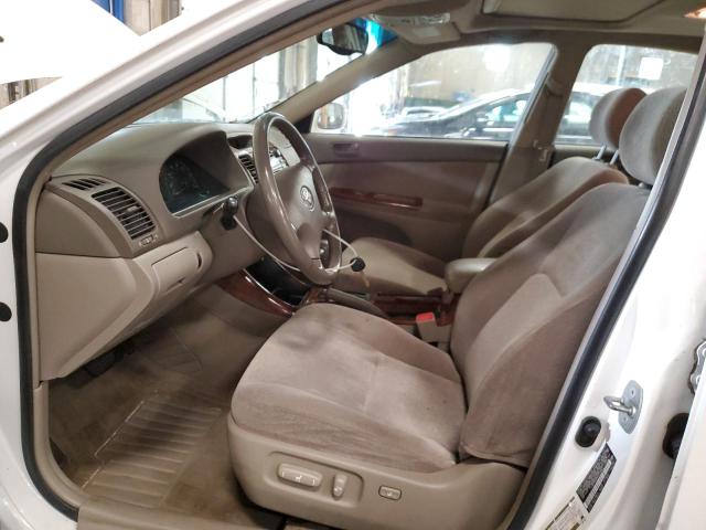 Photo 7 from auction – 2004 TOYOTA CAMRY LE with VIN JTDBE32K840273882