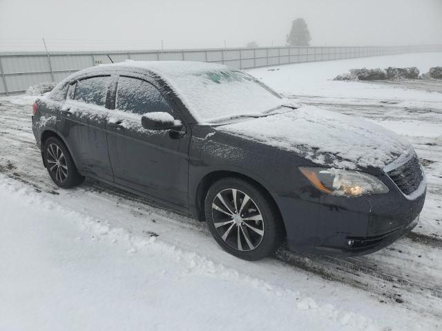 Photo 4 from auction – 2013 CHRYSLER 200 LIMITE with VIN 1C3CCBCG3DN501552