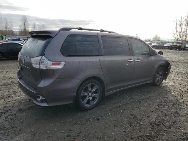 Photo 3 from auction – 2017 TOYOTA SIENNA SE with VIN 5TDXZ3DC7HS787869