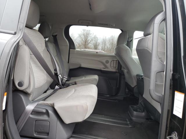 Photo 11 from auction – 2021 TOYOTA SIENNA LE with VIN 5TDKRKEC2MS047224