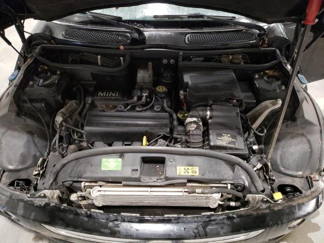 Photo 11 from auction – 2005 MINI COOPER with VIN WMWRC33465TJ67609