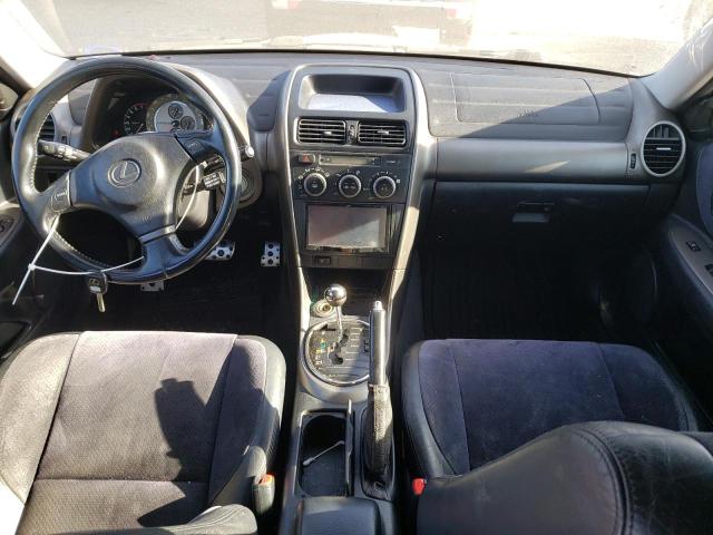 Photo 8 from auction – 2001 LEXUS IS 300 with VIN JTHBD182310015536