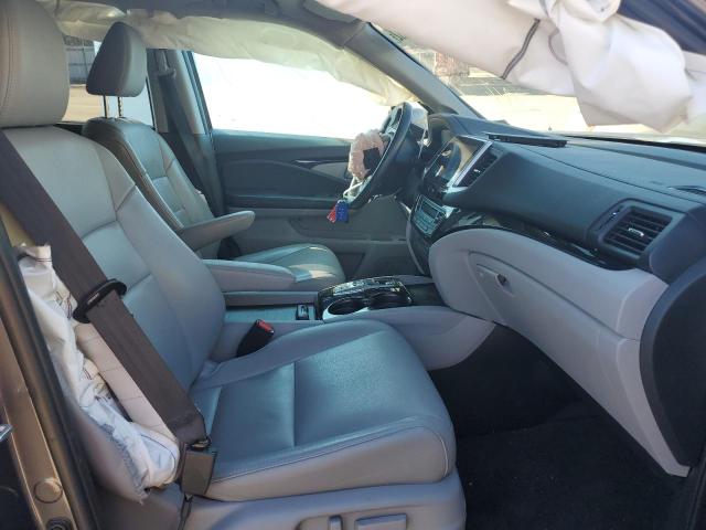 Photo 5 from auction – 2016 HONDA PILOT TOUR with VIN 5FNYF6H94GB002269