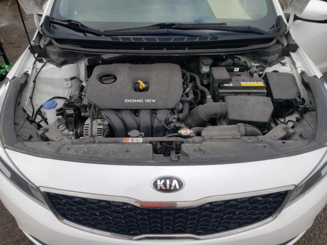 Photo 11 from auction – 2017 KIA FORTE LX with VIN 3KPFL4A72HE106361