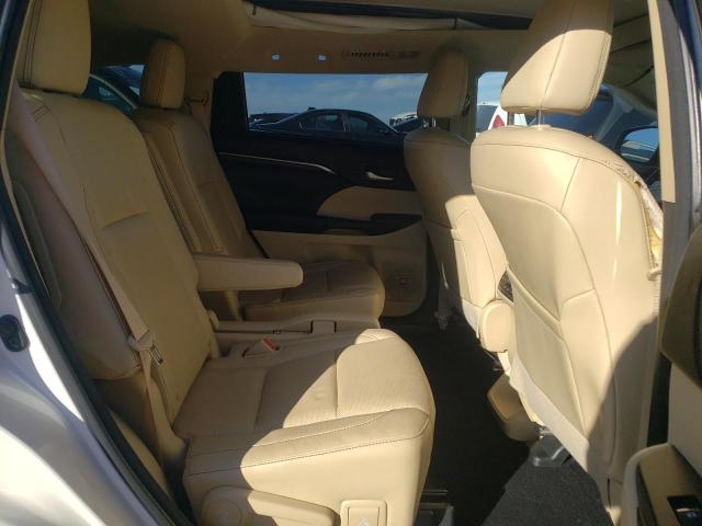 Photo 11 from auction – 2015 TOYOTA HIGHLANDER with VIN 5TDDKRFH3FS150848