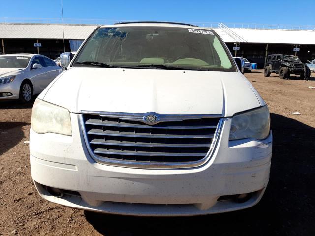 Photo 5 from auction – 2010 CHRYSLER TOWN & COU with VIN 2A4RR8DX8AR495634