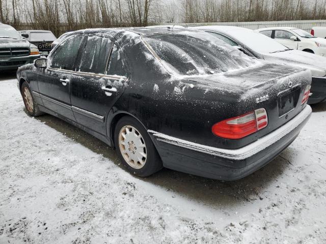 Photo 2 from auction – 2000 MERCEDES-BENZ E 320 with VIN WDBJF65JXYB152910