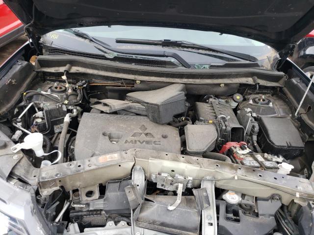 Photo 12 from auction – 2018 MITSUBISHI OUTLANDER with VIN JA4AZ3A33JZ058843
