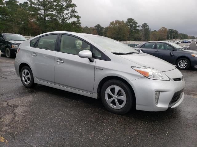 صورة رقم 4 من المزاد - 2015 TOYOTA PRIUS مع VIN JTDKN3DU3F1978617