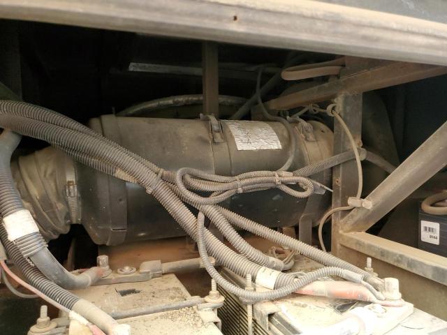 Photo 11 from auction – 2002 OTHER TRAILER with VIN 4UZAAHAK82CJ57594