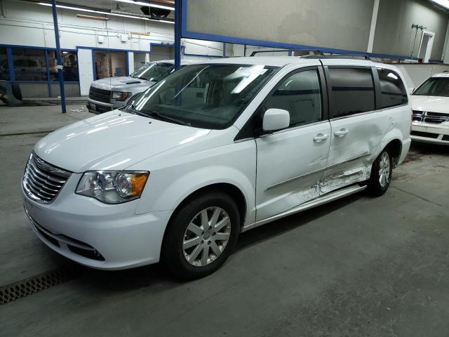 CHRYSLER TOWN & COU 2015 with VIN 2C4RC1BG6FR553183 - Photo from auction