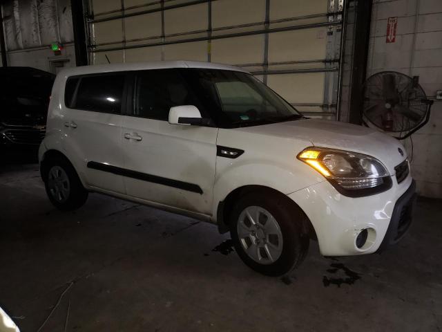 Photo 4 from auction – 2013 KIA SOUL with VIN KNDJT2A55D7552219