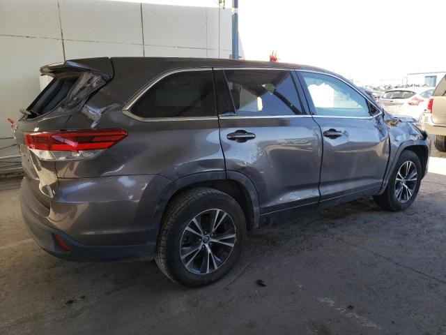 Photo 3 from auction – 2018 TOYOTA HIGHLANDER with VIN 5TDZARFH5JS035928
