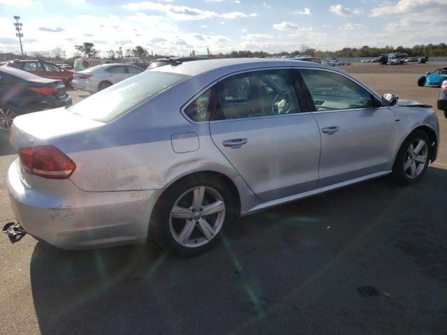 Photo 3 from auction – 2015 VOLKSWAGEN PASSAT S with VIN 1VWAT7A39FC120784