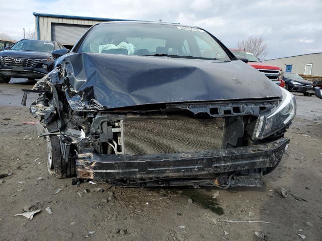 Photo 5 from auction – 2018 KIA FORTE LX with VIN 3KPFK4A76JE264890