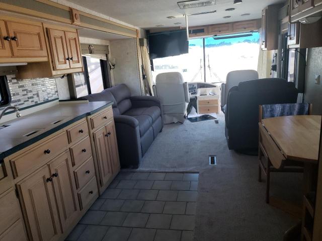Photo 5 from auction – 1999 MONA MOTORHOME with VIN 1RF120519X2007424