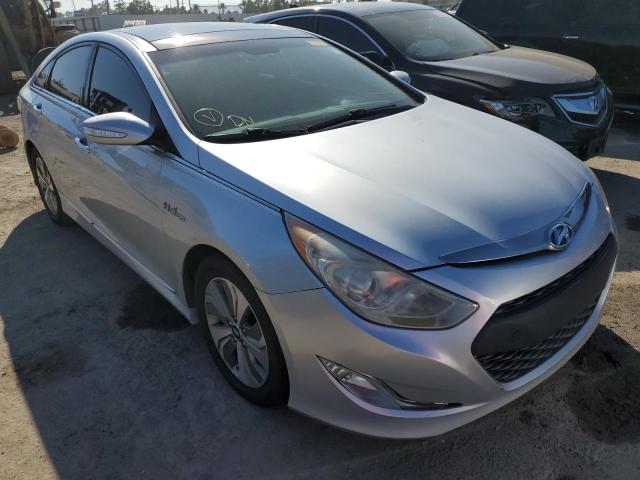 Photo 4 from auction – 2013 HYUNDAI SONATA HYB with VIN KMHEC4A43DA074711