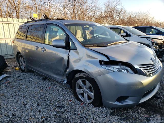 Photo 4 from auction – 2015 TOYOTA SIENNA LE with VIN 5TDKK3DC5FS649095