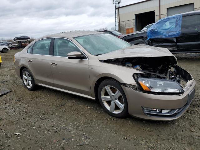 Photo 4 from auction – 2015 VOLKSWAGEN PASSAT S with VIN 1VWAT7A34FC109658