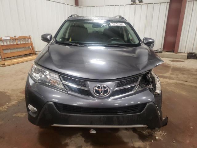 Photo 5 from auction – 2015 TOYOTA RAV4 XLE with VIN JTMRFREV0FD136807