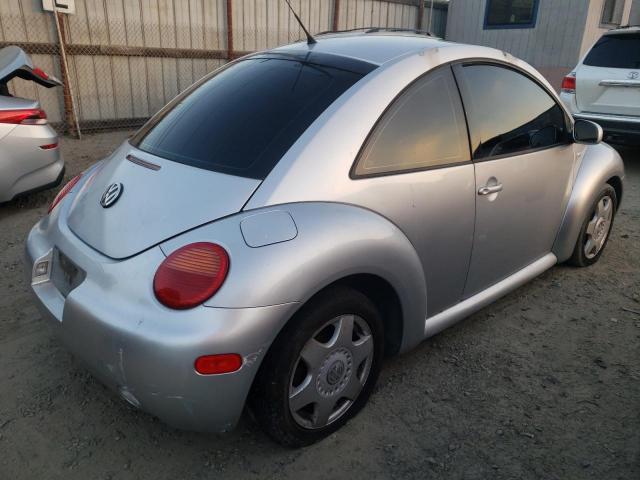 Photo 3 from auction – 2001 VOLKSWAGEN NEW BEETLE with VIN 3VWDD21C71M416357