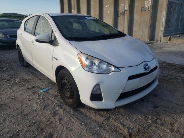 Photo 4 from auction – 2014 TOYOTA PRIUS C with VIN JTDKDTB38E1072359