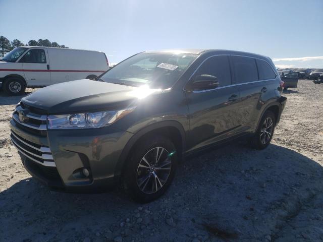 TOYOTA HIGHLANDER 2017 with VIN 5TDZZRFH4HS192742 - Photo from auction