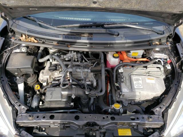 Photo 11 from auction – 2014 TOYOTA PRIUS C with VIN JTDKDTB37E1077682