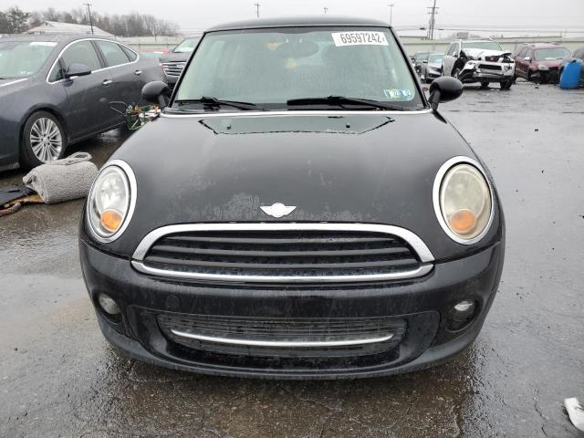 Photo 5 from auction – 2011 MINI COOPER with VIN WMWSU3C54BT182094