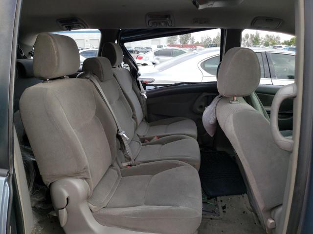 Photo 11 from auction – 2004 TOYOTA SIENNA CE with VIN 5TDZA23CX4S157768