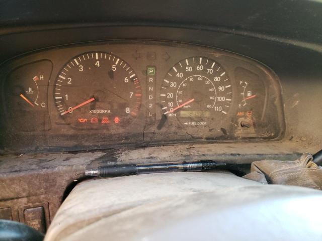 Photo 9 from auction – 2000 TOYOTA SIENNA with VIN 4T3ZF13C7YU293906